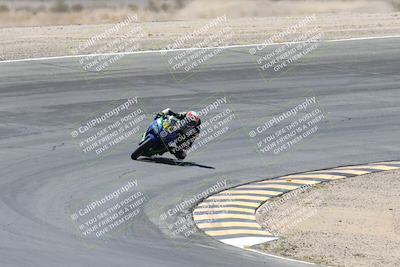 media/Apr-20-2025-CVMA (Sun) [[39090e8767]]/Race 11-500-350 Supersport (Holeshot)/
